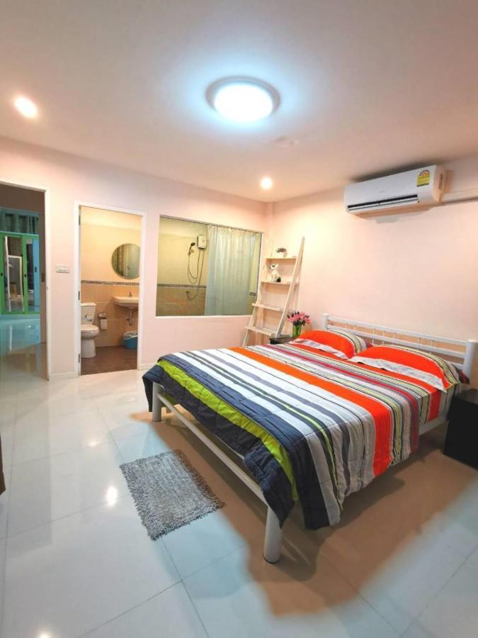 Pon House Hotell Chalong Eksteriør bilde
